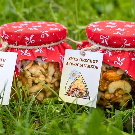 Prázdninový dům Na Vcelej Farme *