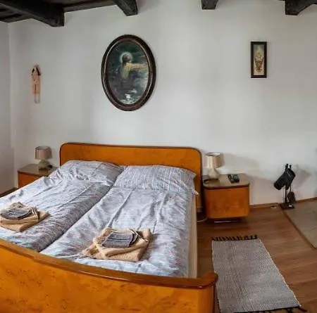 Ferienhaus Na Vcelej Farme Polichno