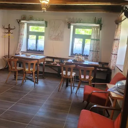 Na Vcelej Farme * Polichno