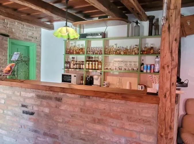 Feriehus Na Vcelej Farme Polichno