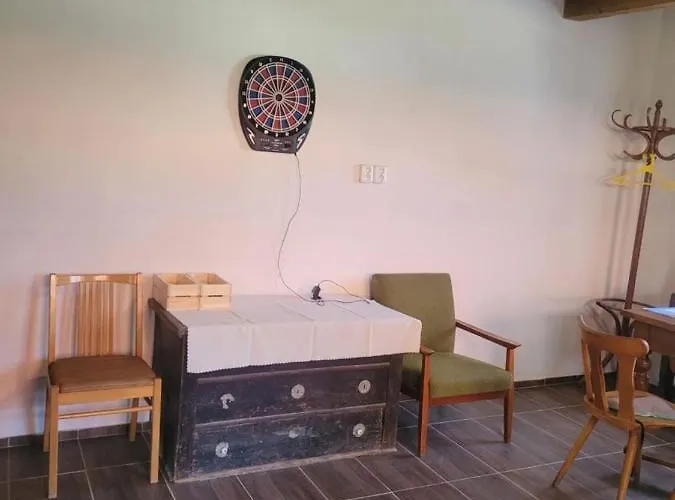 Feriehus Na Vcelej Farme Polichno